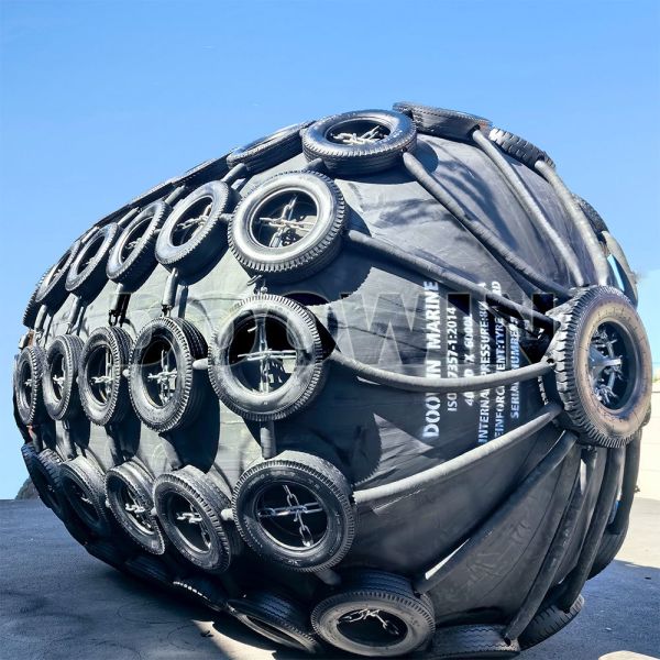 Défenses pneumatiques flottantes en caoutchouc haute pression 175 kPa 230 kPa