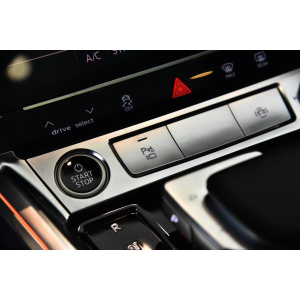 Ventes chaudes 2021 Le modèle de luxe 2021 50 quattro vie de la batterie pure 500