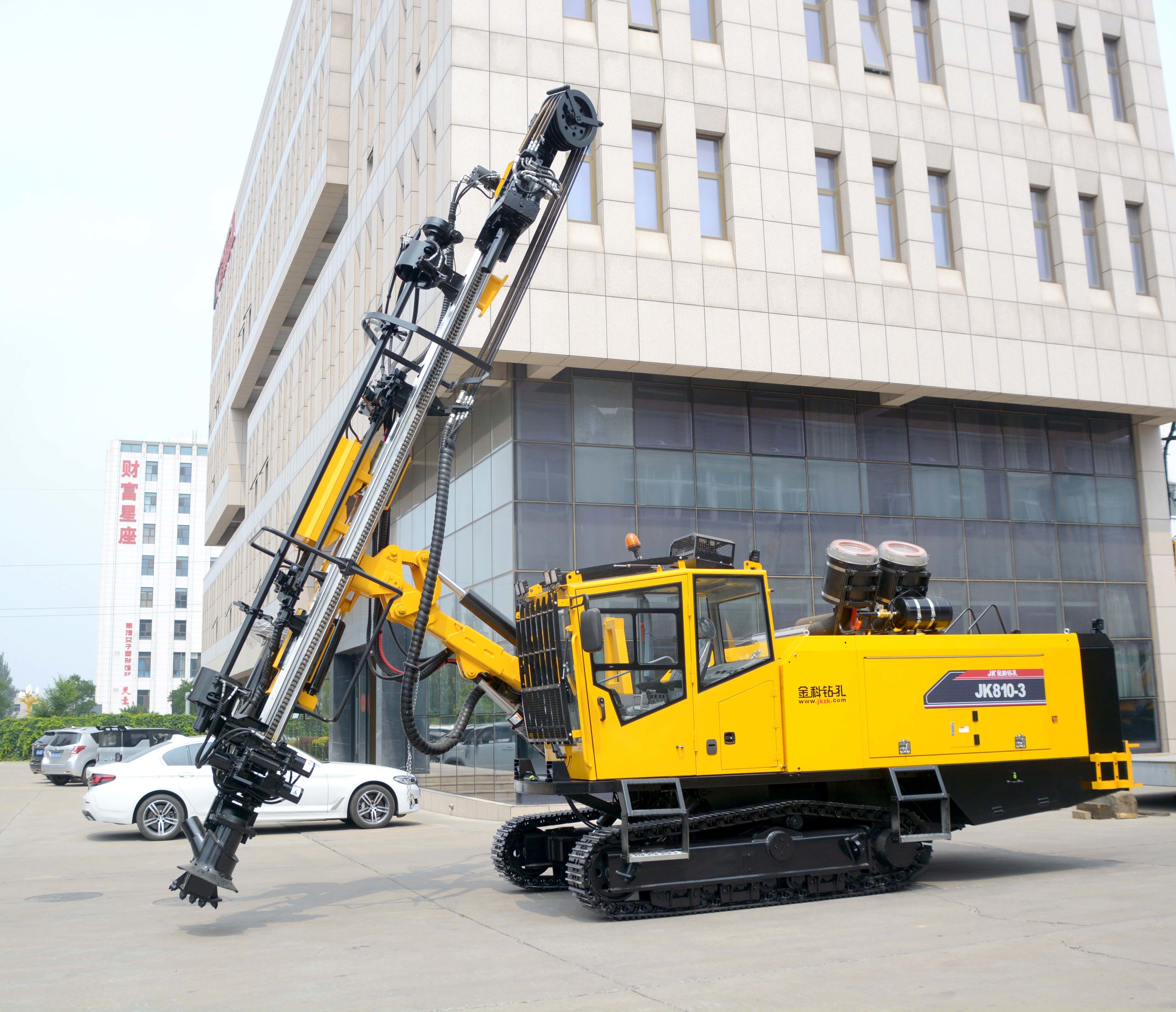 Jinke JK810 Crawler Rock Anchor Drilling Rig 90-140mm Hole Diameter Slope Stabilization Machine