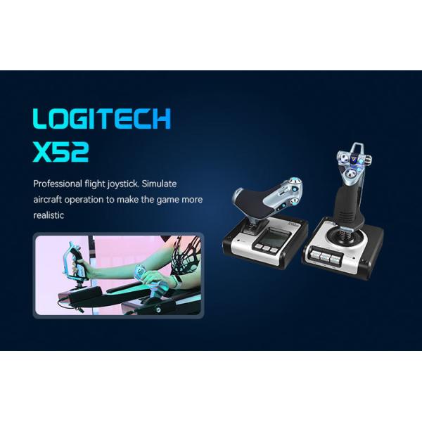 Self Service Flight Simulator With 3-Screen Border View