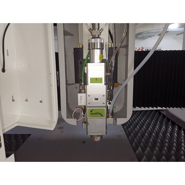 12Kw 3015 Fiber Laser Cutting Machine For Carbon Steel Stainless Steel