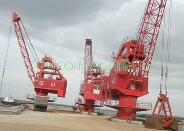 High Durability Port Harbour Crane , 40T Lattice Boom Crane Small Footprint