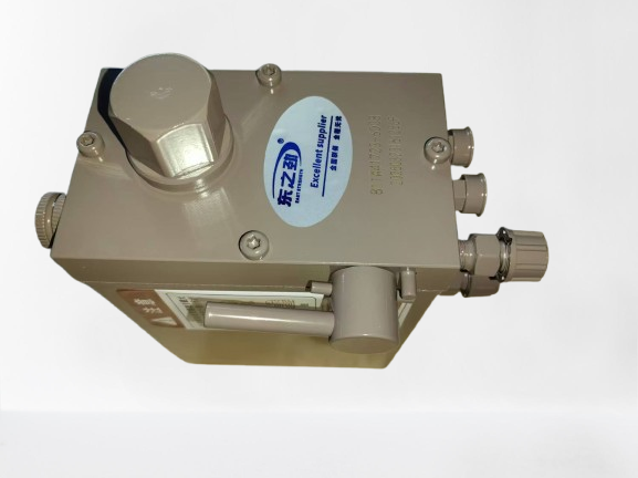 811W41723-6008 Truck Lifting Oil Pump