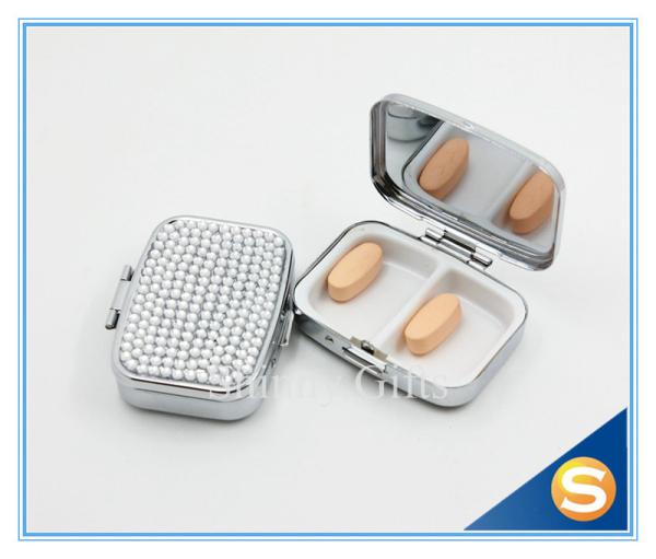 Shinny Gifts Silver Plating Diamond Design Metal Pill Box Traveling Pill Box for Promotional Gifts