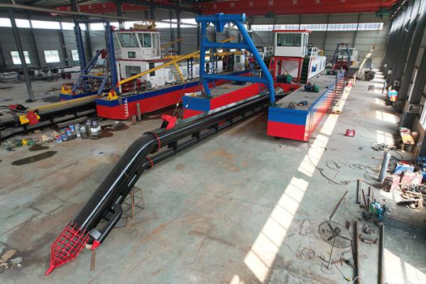 100 Cubic Meter Capacity Jet Suction Dredger Non Self Propelled
