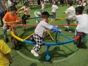 Outdoor Gymnastic Equipment Kids Amusement Rides Rocking Horse 4/6/8/10 Seats