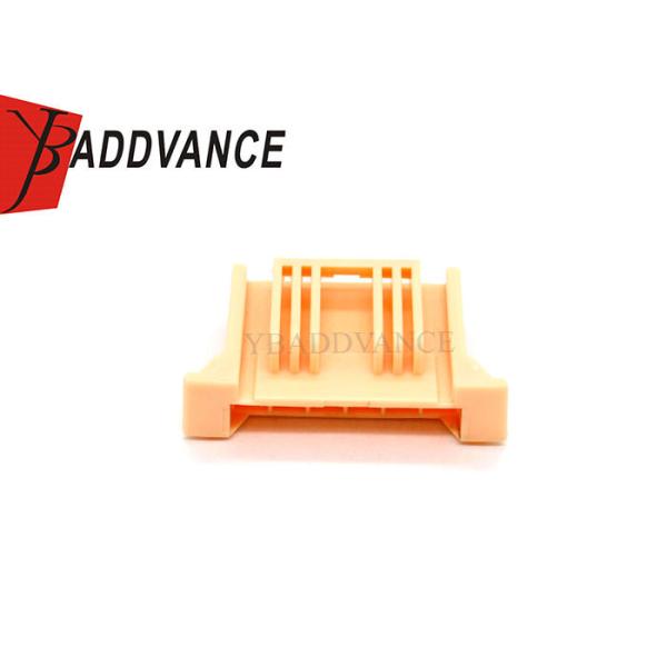 La femelle de 6 manières a ouvert le connecteur électrique des véhicules à moteur de câblage