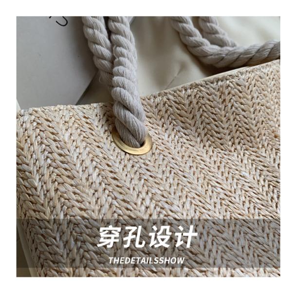 2022 Simple Handbags Straw Beach Bag Fashion Silk Scarf Women's Shoulder Bags with Materials