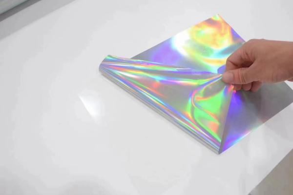 Película de vidro decorativa de cor laser auto-aderente removível PET Vinil Película de laser de cor holográfica arco-íris