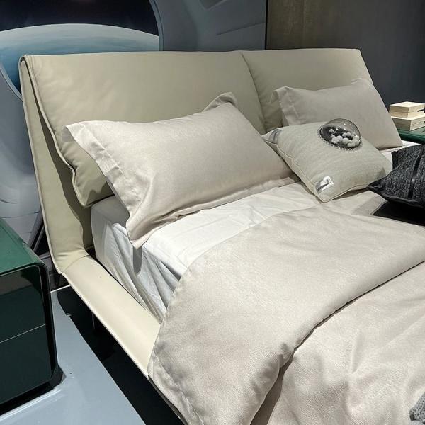 Stainless steel Upholstered Bedroom Sets Modern White Leather King Size Bed