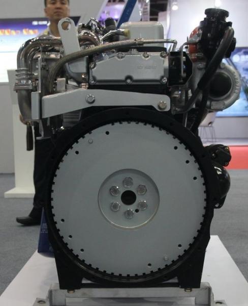 3.8L Engine Displacement Yunnei YN38 National 4 Cylinder Heads Diesel Engine