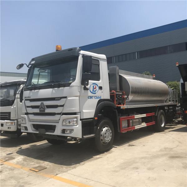 Sinotruck Howo 10 Cbm 12 Cbm Truck Mounted Bitumen Sprayer With Dongfeng Chassis