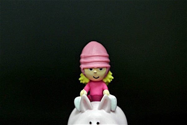 One Inch Height Plastic Toy Figures A Girl With Pinky Hat On A Pig As Tumbler