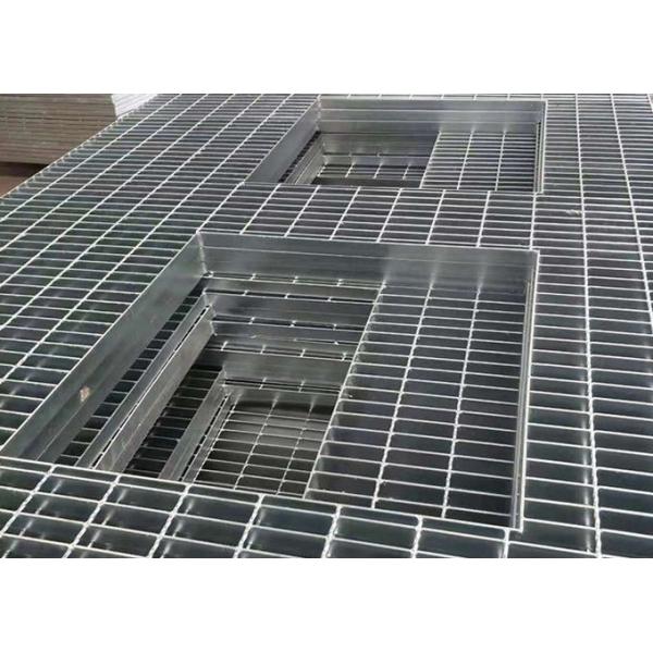 Painted Welded Steel Grating with Serrated Surface