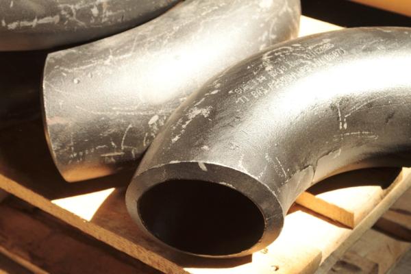 Garnitures soudées bout à bout d'ELBOWS-3D-90GR EN10253-2-A/DIN 2605-1 P235GH/P265GH matériel EN2A-P235GH