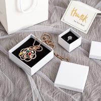 Bague Boucles d'oreilles Boîtes cadeaux Jeux de bijoux Boîte d'affichage Avec le timbre à chaud Cute Design