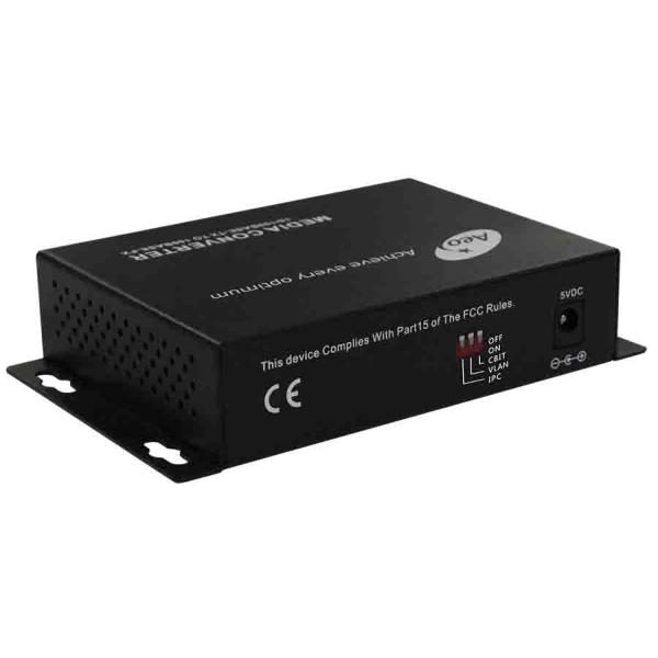 Медиаконвертер Ethernet 10/100/1000 Мбит/с с 1 SC и 4 портами Ethernet