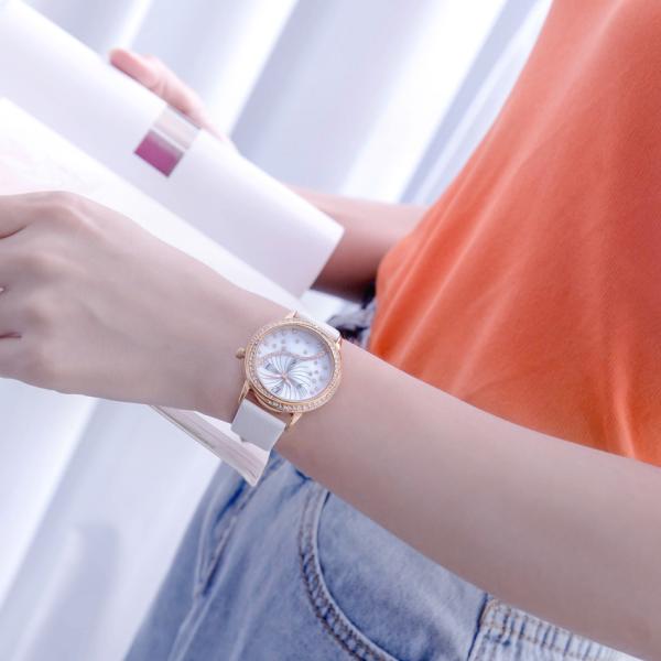 Дозор кварца моды белых женщин Джевелли сплава неподдельной кожи для подарка