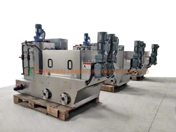 Multi - Plate Screw Industrial Filter Press Sludge Dewatering Filter 3500kg Operating Weight