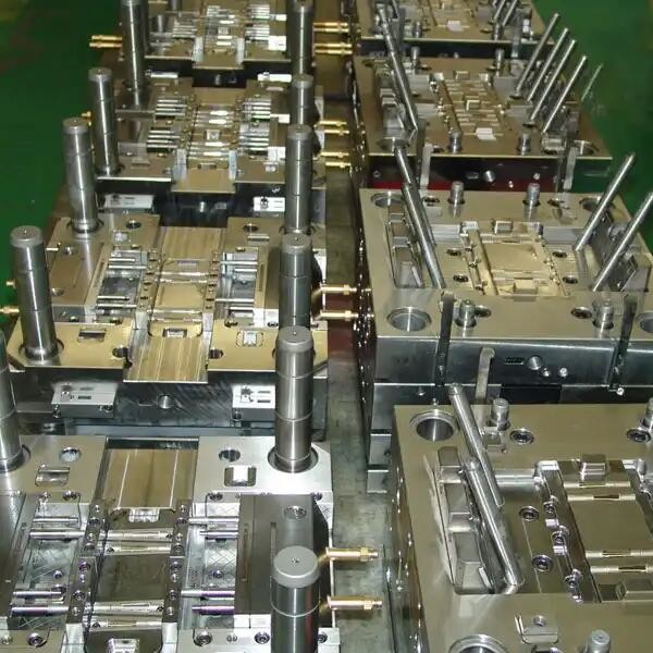 Custom Made High Precision 3D Design Plastic Injection Mould for 3C Products