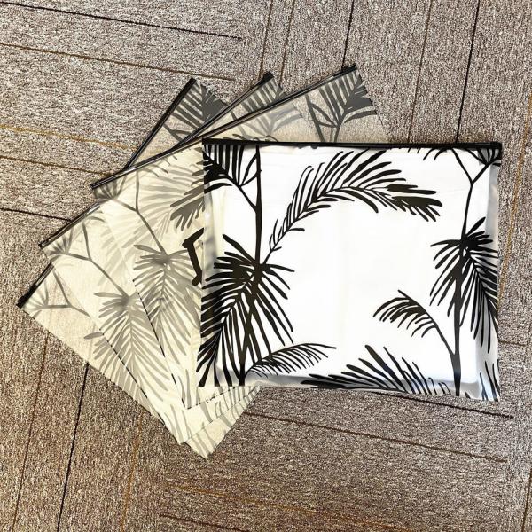 Custom Printed Logo Frosted Plastic Bag Clothes Zip Lock Self Sealing Bag Clothing Packaging Frosted Zipper Bags