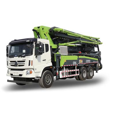 Weichai / Commins Engine Safe Pump Concrete Truck For Urban Planning And Construction Needs