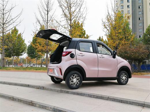 5000w Four Wheeler Charging Car Electric Auto Four Wheeler For Adult
