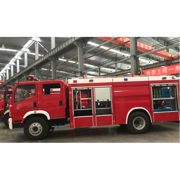 Firefighting Foam Fire Truck with Diesel Engine and Water Cannon