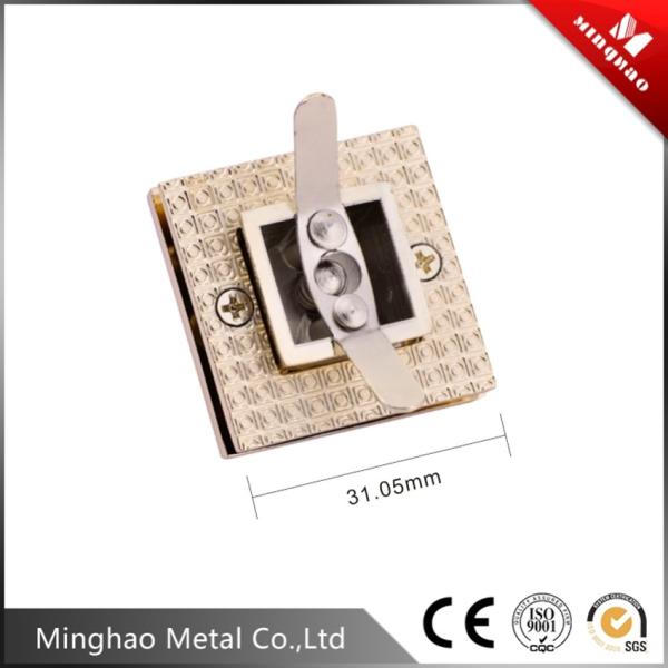 High quality gold star shape turn lock handbag buckle,31.05mm button