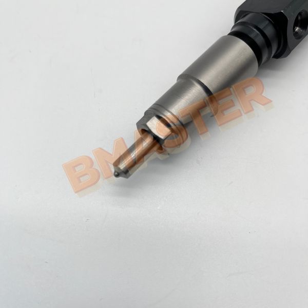 John Deerre Fuel Injector 095000-7570 Common Rail Injector With Corrosion-Resistant Steel And 1800bar Working Pressure