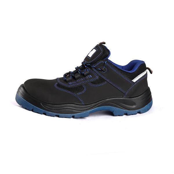 Metal Eyelets Anti-Slip Low-Profile Work Boots With Comfortable EVA Insole Material Safety Shoes