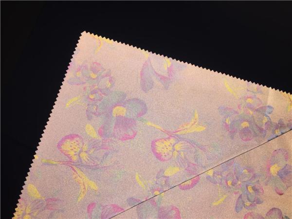 0.15mm Reflective Garment Leather Fabric Printed With Blue Flowers For Outdoor Coat