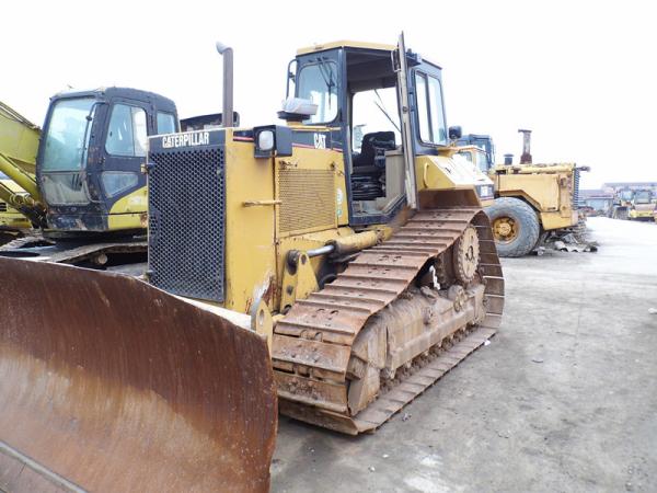A lâmina da PANCADINHA usou a escavadora da esteira rolante, escavadoras do gato de D6M Cused 5625 horas de motor do CAT 3116T