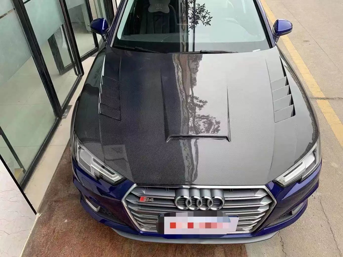 Lightweight 3K Twill Weave Carbon Fiber Cover for Audi A4 B9 RS4 S4 Modification