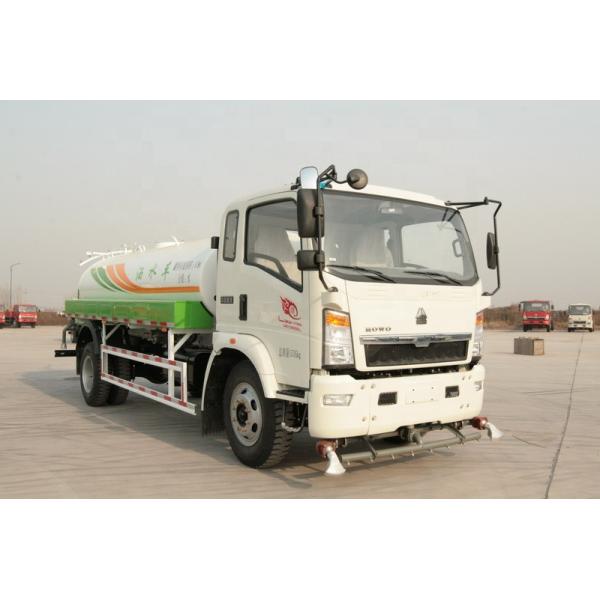 SINOTRUK HOWO 4×2 Light 5000L Water Tanker Truck With Diesel / Water Spray Vehicle