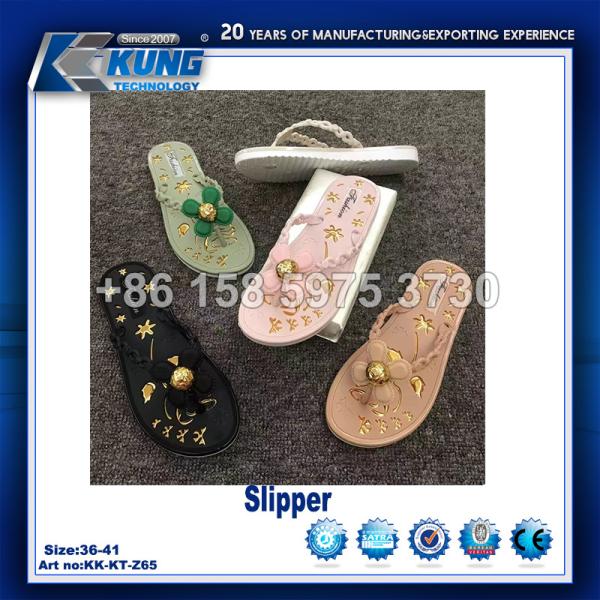 Анти- тапочки моды женщин ссадины, облегченные стильные тапочки для дам