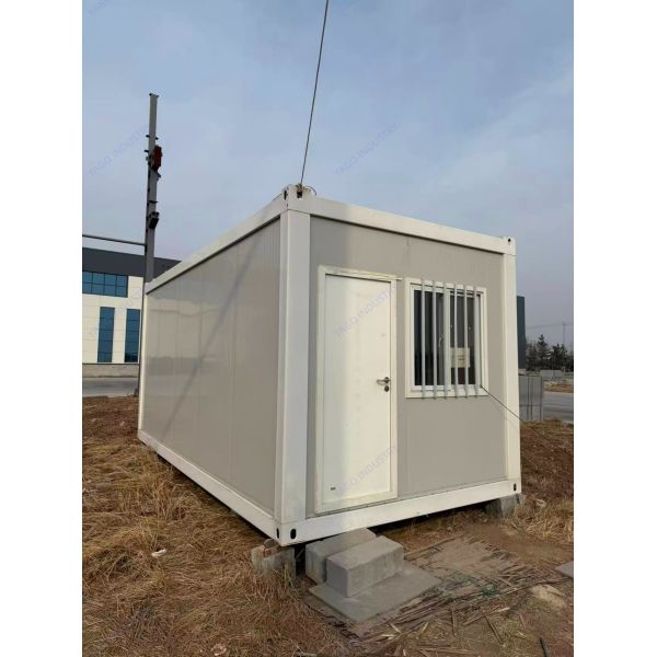 Reinforced Oil And Gas Camp Flat Pack Accommodation Modular Container