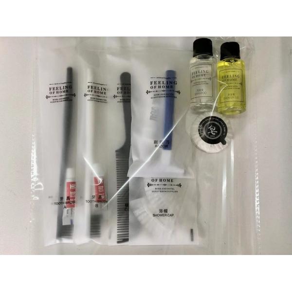 Shampoo Toothpaste Hotel Amenities Sets Multicolor Professional Design For Adult