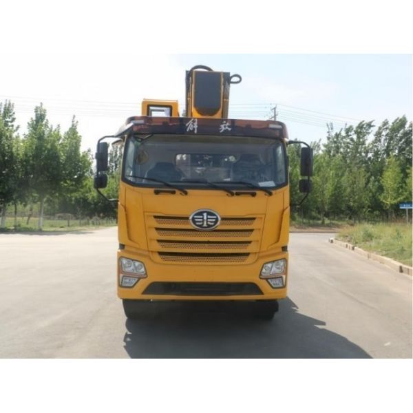 60m Cherry Picker Mounted Scissor Mobile Mast Aerial Lift Work Platform Truck