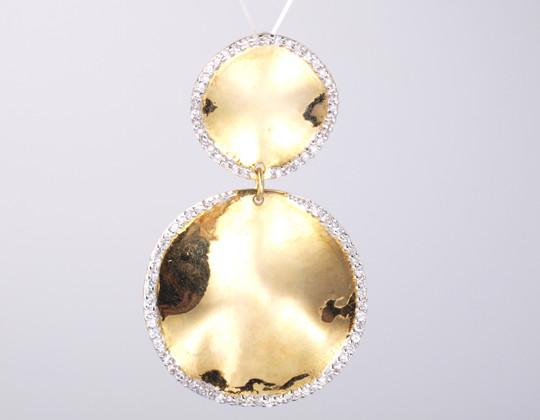 Prong Setting Luxury Necklace for Sophisticated Buyers 18K Gold Diamond Necklace Pendant Gold Pendant Shinny Necklace