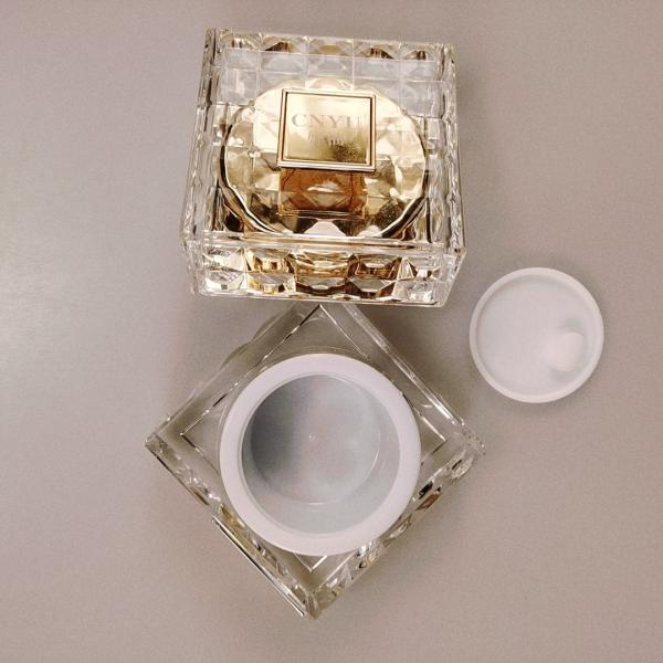 Luxury Acrylic Jar for Cosmetic Cream 30g/50g Capacity Acrylic Containers