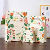 Cartoon Flower Candy Packaging Bag Sac cadeau de fête Sac cadeau en carton blanc Sac souvenir Sac à main Sac de rangement Sac cadeau