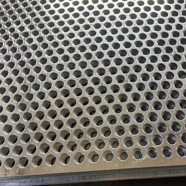Custom Perforated Metal Sheet Mesh For Filtration Ventilation Protection