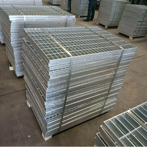 Hot DIP Galvanized Steel Grating with Strong Resistance to Surface Impact for Various Industrial Applications