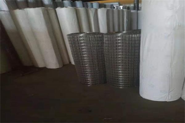 0.8mm 2 Inch X 2 Inch Stainless Steel Welded Wire Mesh 1m Width