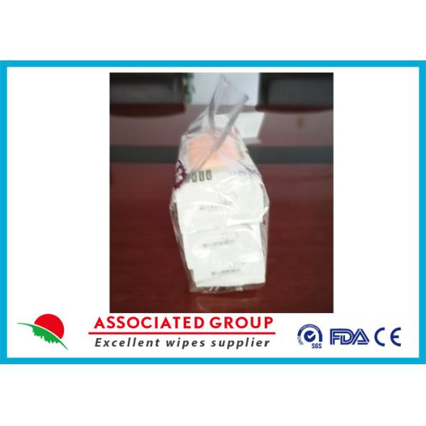 Os cuidados com a pele suaves do bebê da fórmula limpam sem álcool, limpezas orgânicas macias de pano do bebê