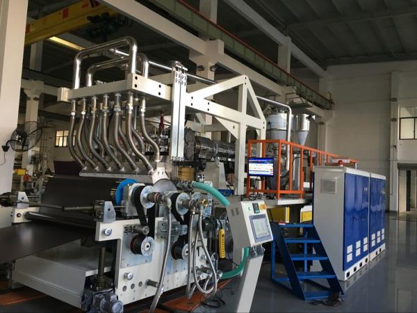 3 camadas moldaram a máquina da extrusão do filme para o empacotamento/indústria química