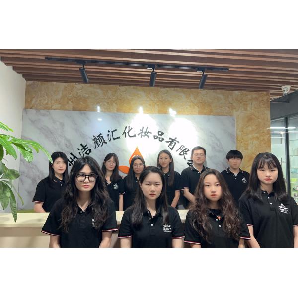 Cleanser OEM пенясь лицевой Moisturizing забеливающ мытье 120ml стороны Naturals заботы кожи