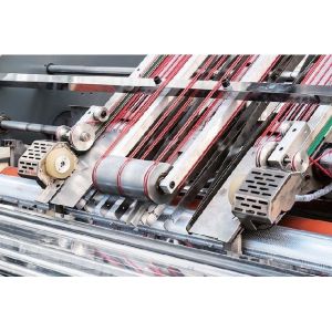 машина для производства бумажных ламинатов картона 1700mm с быстрым ходом штабелеукладчика темпового сальто сальто умным