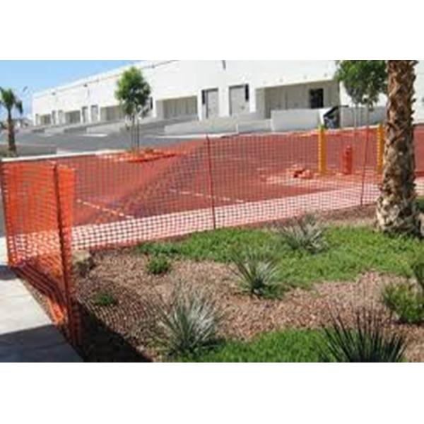 Custom Colorful Plastic Security Fencing , Anti Corrosion Plastic Barrier Fencing Mesh